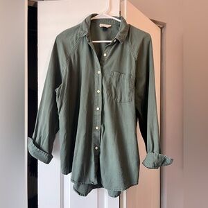 Universal Thread Olive Green Button Up Shirt